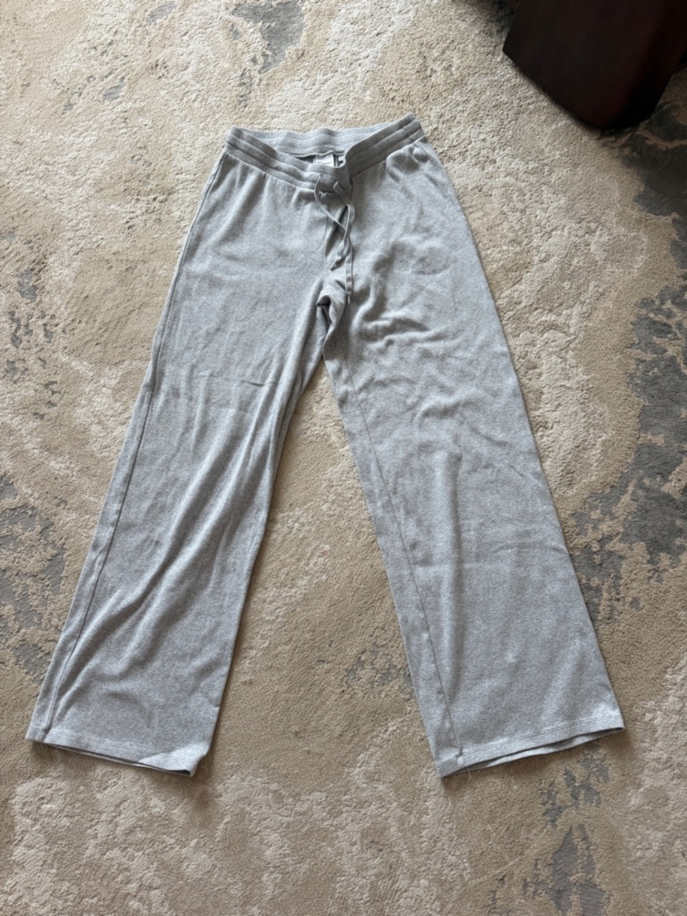 Aritzia TNA Homestretch pants